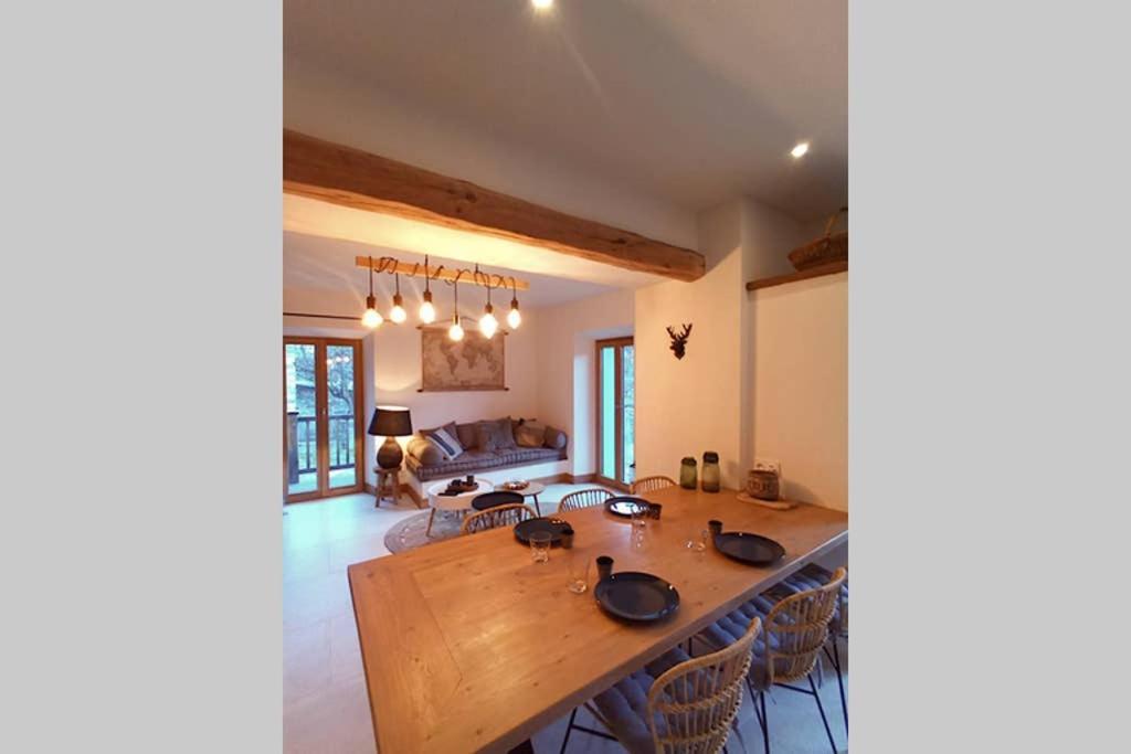 Bel Appartement 8 Personnes A Saint Chaffrey Exterior photo